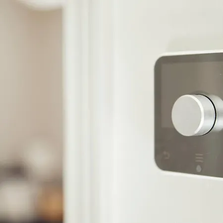 Falcon's End, Luxury House Semesterbostad *