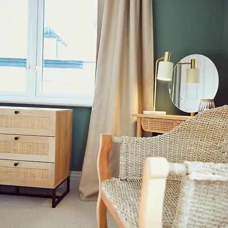 Falcon's End, Luxury House * Whitby