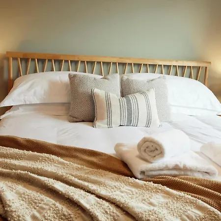 Falcon's End, Luxury House Semesterbostad Whitby