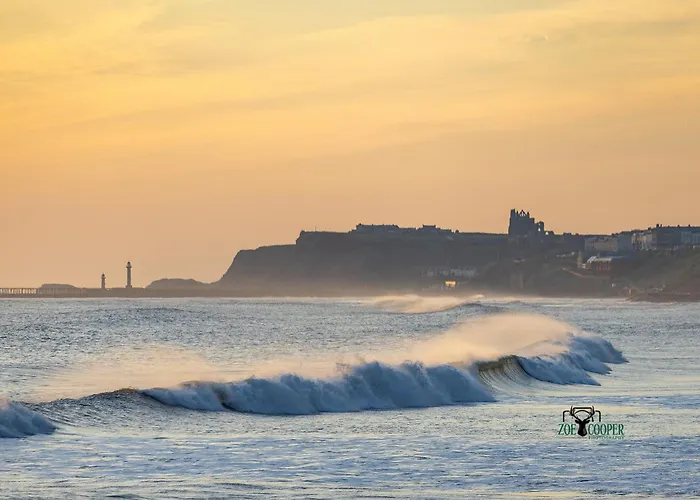 بيت للعطل Falcon's End, Luxury House *