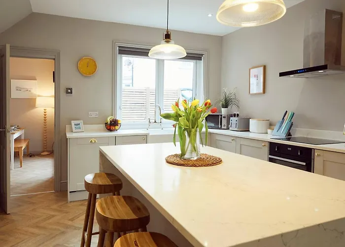 Falcon's End, Luxury House Whitby